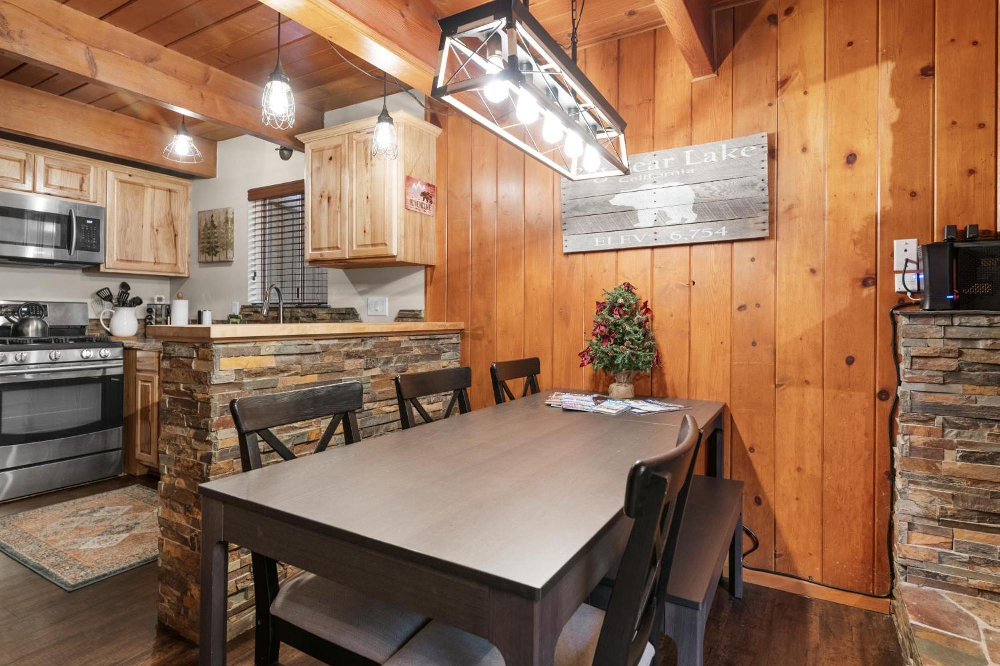 Shady Pine Cottage - This Adorable Cabin Is The Perfect Getaway For Your Next Stop In The Mountains! 大贝尔城 外观 照片